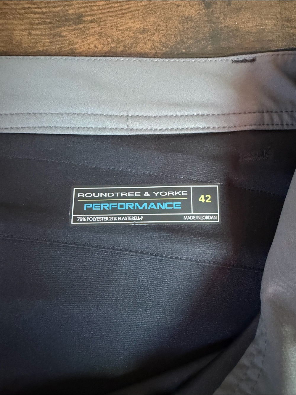 Roundtree & Yorke Performance Straight Fit Flat Front Shorts size 42 -9” Inseam - Picture 13 of 13